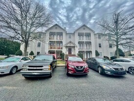 6157 Meadow Rose Ln in Charlotte, NC - Building Photo