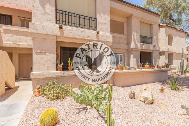 property at 9708 E Vía Linda