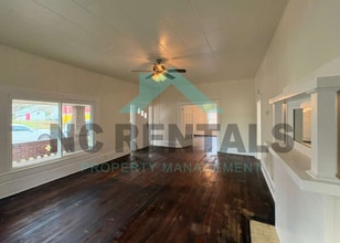 113 S 2nd Ave in Mayodan, NC - Building Photo - Building Photo