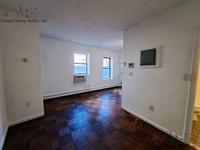 180 Salem St, Unit 10 in Boston, MA - Building Photo - Building Photo