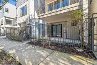 2809 St Emanuel St in Houston, TX - Building Photo - Building Photo