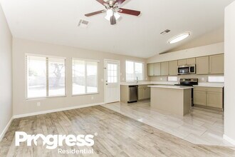 6615 W Caribbean Ln in Glendale, AZ - Building Photo - Building Photo