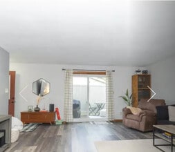 2750 W Parkmoor Ct in Appleton, WI - Building Photo - Building Photo