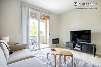 20661 Forge Way-Unit -FL2-ID347 in Cupertino, CA - Building Photo - Building Photo