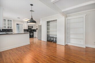 12847 Memorial Dr in Houston, TX - Building Photo - Building Photo