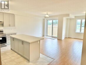 43 Beretta St in Tillsonburg, ON - Building Photo - Building Photo