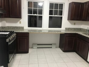 129 Beech St in Boston, MA - Building Photo - Building Photo