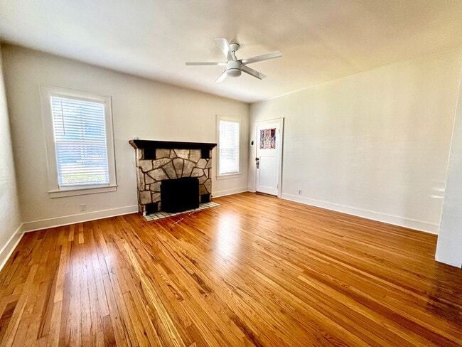 600 Tivy St in Kerrville, TX - Building Photo - Building Photo