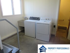 243 Palua Loop in Hilo, HI - Building Photo - Building Photo