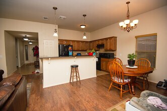 912 S Linford Dr in Stillwater, OK - Building Photo - Building Photo