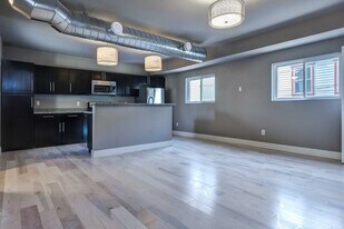 2829 Edwards Wy in Pittsburgh, PA - Building Photo