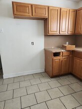 566 Crane St in Baton Rouge, LA - Building Photo - Building Photo
