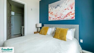 825 Usener St, Unit 1029 in Houston, TX - Building Photo - Building Photo