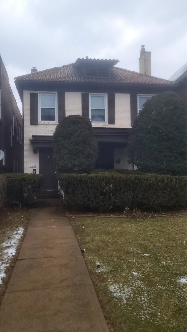 6941 Meade St, Unit 1