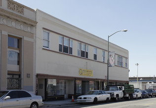 Liberated 23rd Avenue in Oakland, CA - Building Photo - Building Photo