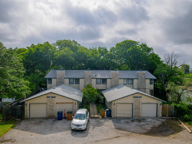 12505 Lamplight ave in Austin, TX - Building Photo - Building Photo