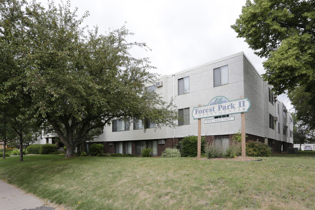 Forest Park II Apartments in Forest Lake, MN