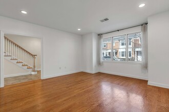 57 Independence Way in Jersey City, NJ - Building Photo - Building Photo