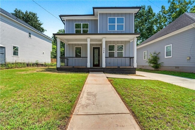 property at 726 Windsor St SW
