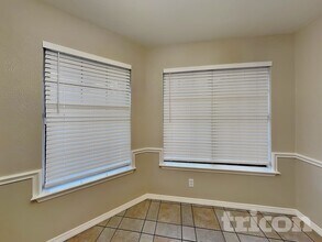 8 Marvin Garden in Midlothian, TX - Foto de edificio - Building Photo