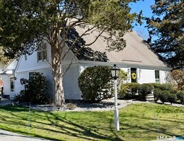 509 Boston Post Rd in Madison, CT - Building Photo