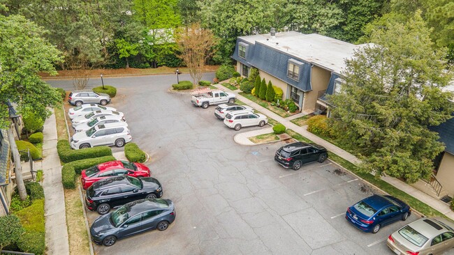 62 Adrian Pl NW in Atlanta, GA - Building Photo - Building Photo
