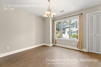 1719 Greystone Blvd in Mount Pleasant, SC - Building Photo - Building Photo