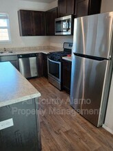 5756 Brook Prairie in Converse, TX - Building Photo - Building Photo