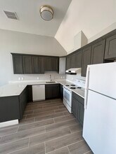 55 Brighton St in Belmont, MA - Foto de edificio - Building Photo