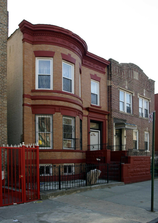 1534 Park Pl in Brooklyn, NY - Foto de edificio