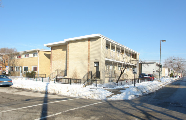 3001 Ruth St in Franklin Park, IL - Building Photo - Building Photo