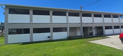 11431 Char Ann Dr in Ft. Myers, FL - Building Photo - Building Photo