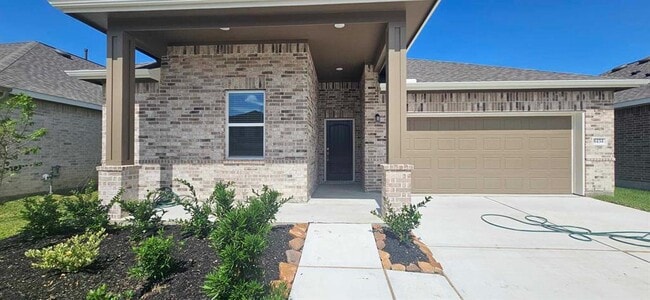 property at 8434 Tranquil Bay Ct