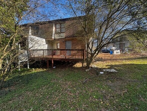Room in Townhome on Cedar Creek Ct NW in Conyers, GA - Building Photo - Building Photo