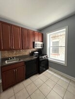 729 Avenue A, Unit 5 in Bayonne, NJ - Building Photo