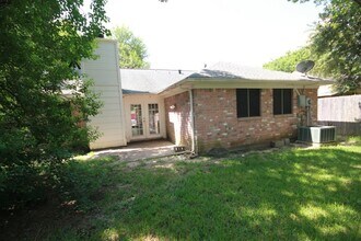 21402 Park Bishop Dr in Katy, TX - Foto de edificio - Building Photo