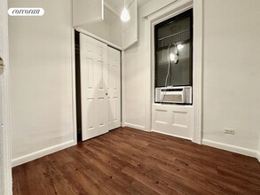 938 Amsterdam Ave in New York, NY - Building Photo - Building Photo