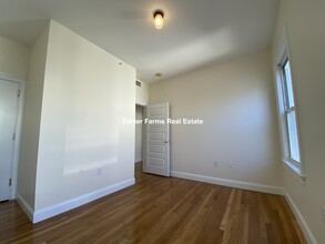 50 Ashford St, Unit 5 in Boston, MA - Building Photo - Building Photo