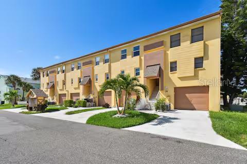 314 Windrush Blvd in Indian Rocks Beach, FL - Building Photo - Building Photo