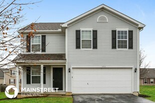 593 Clark Ave in Ashville, OH - Building Photo