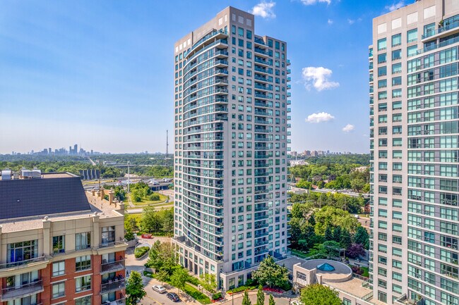 Spectrum South Tower in Toronto, ON - Building Photo - Building Photo