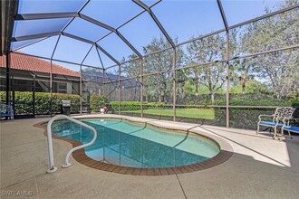 12595 Grandezza Cir in Estero, FL - Foto de edificio - Building Photo