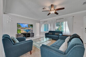 822 NW 6th Ave in Dania Beach, FL - Building Photo - Building Photo