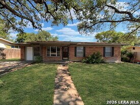 4543 Cambray Dr in San Antonio, TX - Building Photo