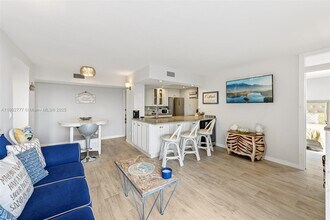 1050 SE 15th St in Fort Lauderdale, FL - Building Photo - Building Photo