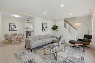 763 Wellington Ave in Elk Grove Village, IL - Building Photo - Building Photo