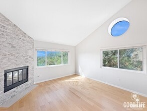 925 Hygeia Ave in Encinitas, CA - Building Photo - Building Photo