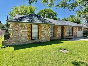 11615 Harrow St in Houston, TX - Building Photo - Building Photo