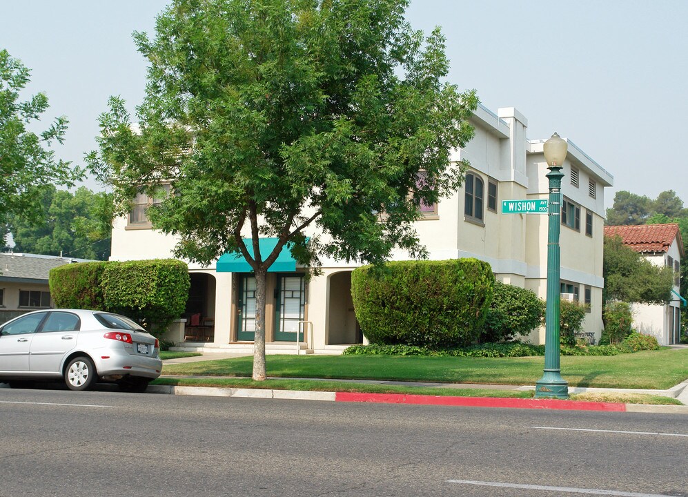 Carmen Apartments in Fresno, CA - Building Photo