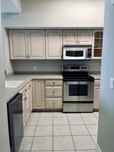 275 1st St S, Unit 702 in Jacksonville Beach, FL - Building Photo - Building Photo